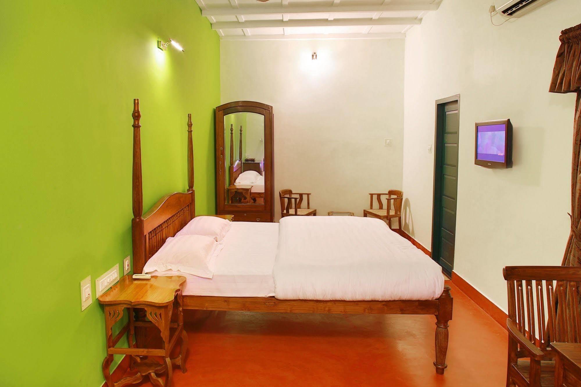 Bed and Breakfast Elphinstone Residency Kochi Exteriér fotografie